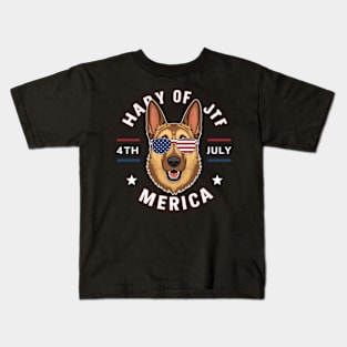 A cartoon German Shepherd in American flag colors has an American flag-colored face, wearing American flag-colored sunglasses Kids T-Shirt